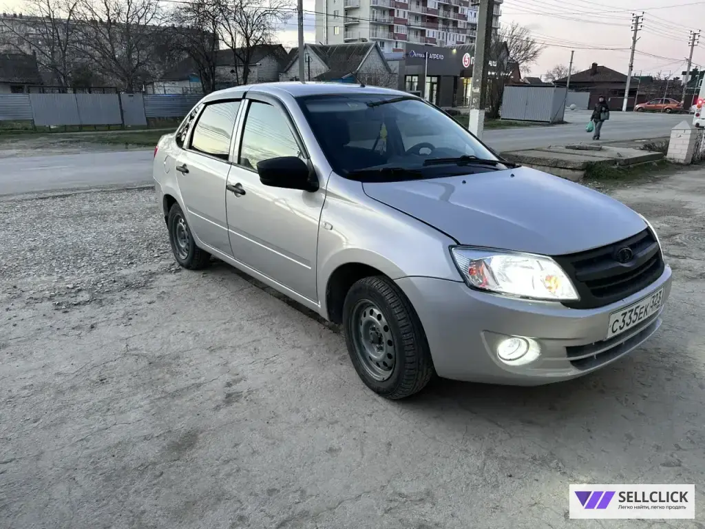 LADA (ВАЗ) Granta 1,6 Механическая, 2015, 232452 км