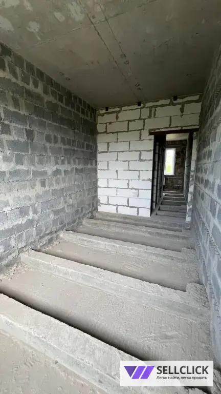 Квартира 3 комнаты, 69 м², 3/3 эт., Агент