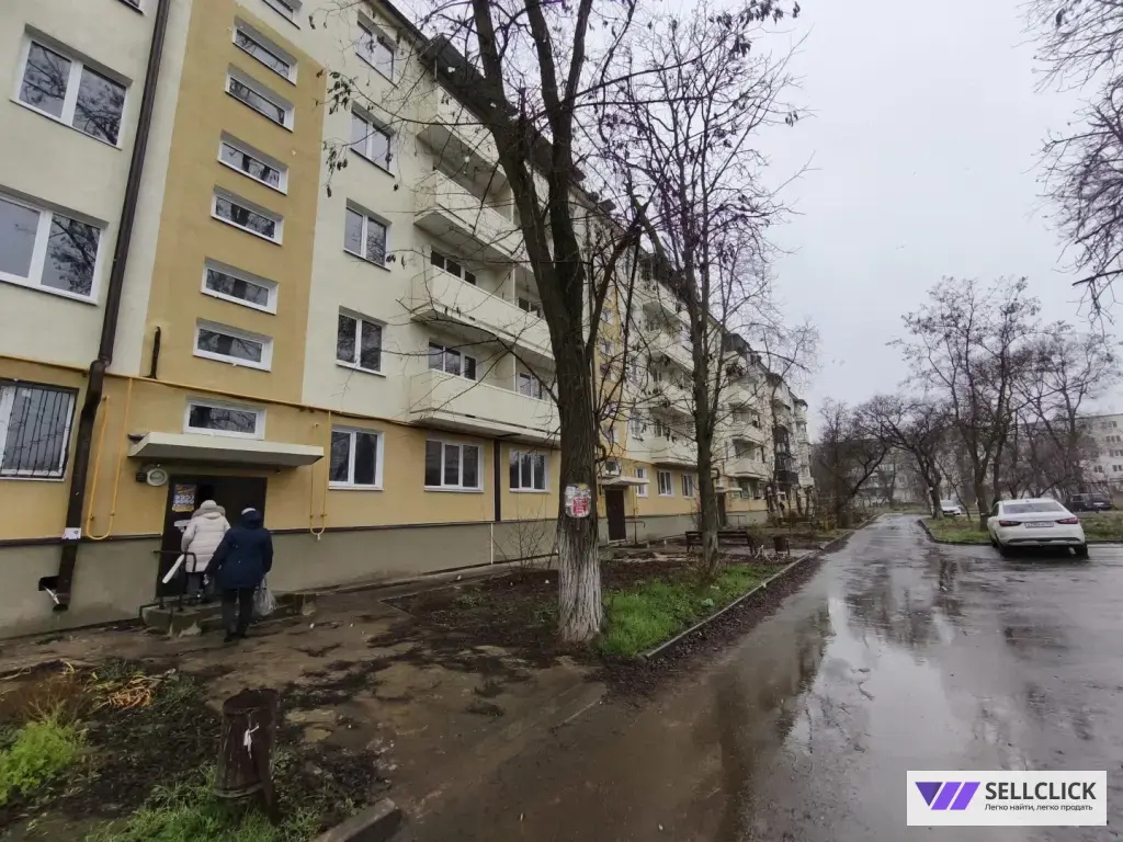 Квартира 3 комнаты, 60 м², 1/5 эт., Агент