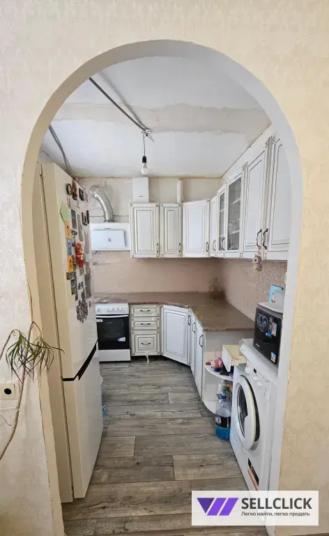 Квартира 3 комнаты, 54 м², 1/5 эт., Агент