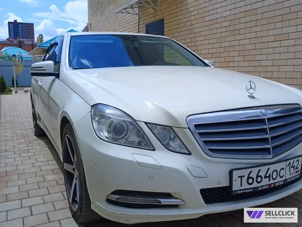 Mercedes-Benz E-Класс 2.0 Автомат, 2010, 155000 км