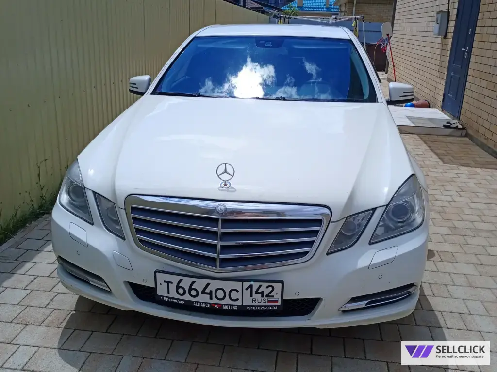 Mercedes-Benz E-Класс 2.0 Автомат, 2010, 155000 км