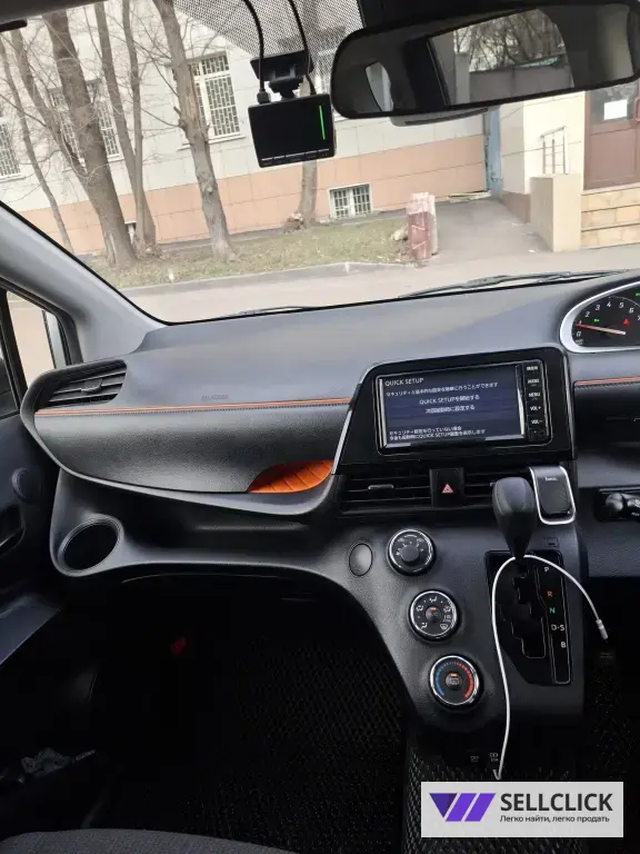 Toyota Sienta 1,5 Вариатор, 2020, 76000 км