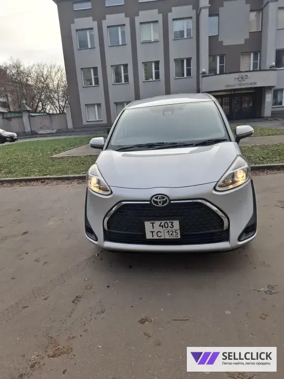 Toyota Sienta 1,5 Вариатор, 2020, 76000 км