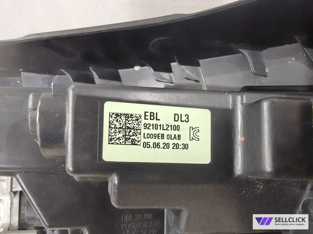 Фара левая Kia K5 20- LED