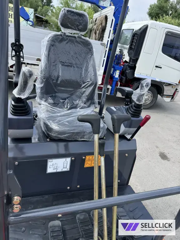Мини-Эксковатор SHANDING SD17E