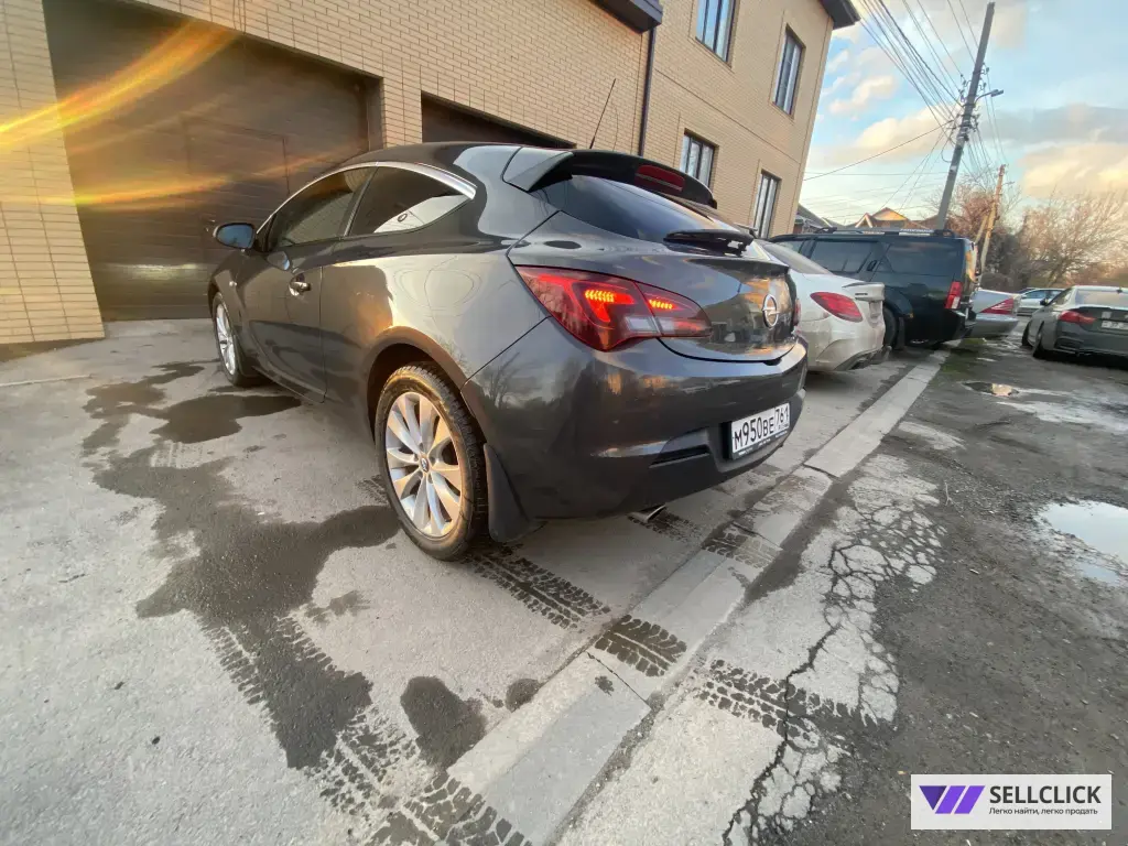 Opel Astra 1.4 Автомат, 2013, 244400 км