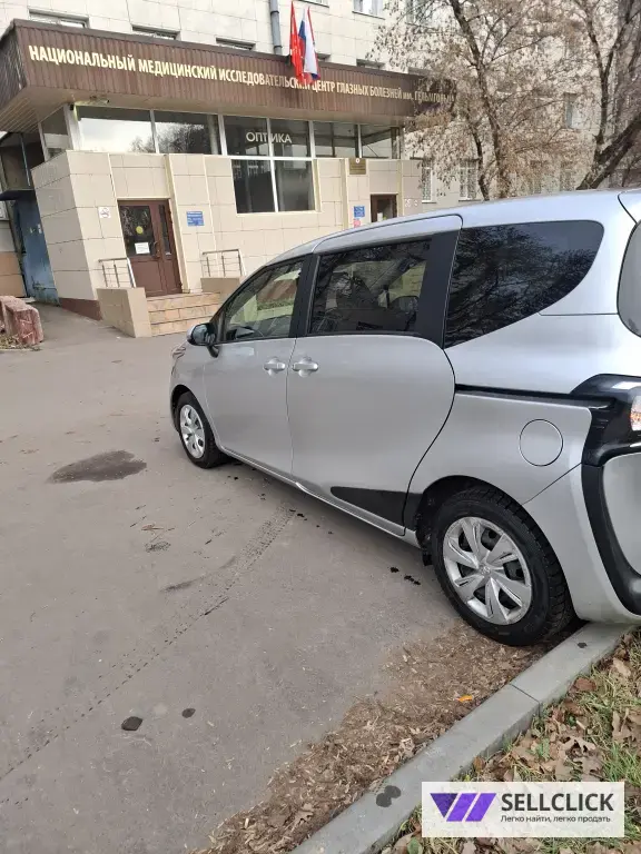 Toyota Sienta 1,5 Вариатор, 2020, 76000 км