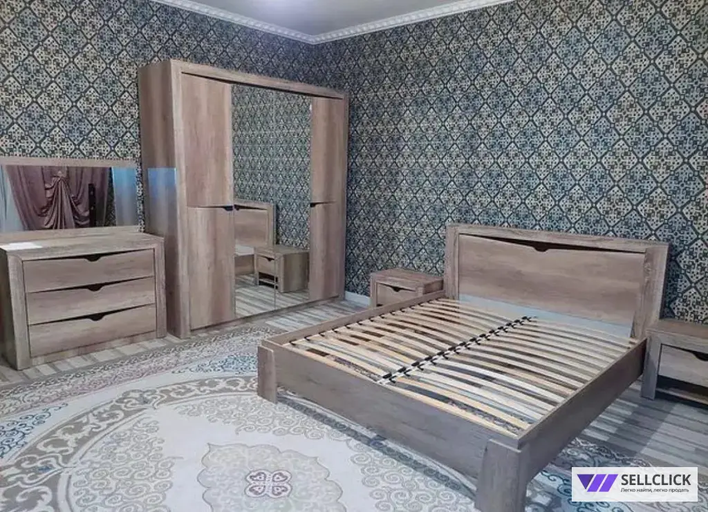 Спальный гарнитур новый