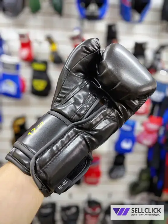 Боксерские перчатки Fairtex