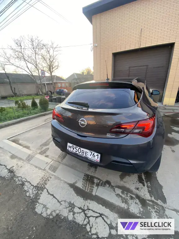 Opel Astra 1.4 Автомат, 2013, 244400 км