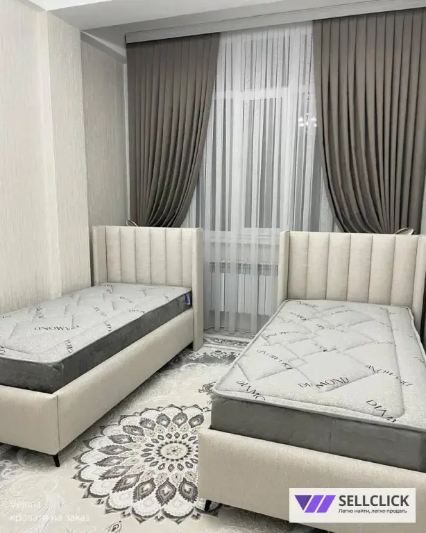 Детская кровать с мягким изголовьем 90/190