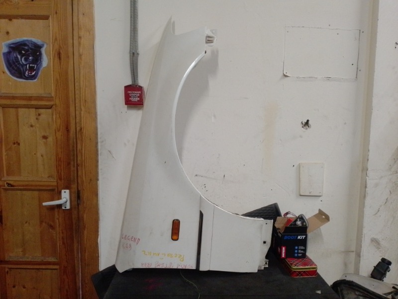 Крыло переднее правое, Контрактная запчасть, авто без пробега по РФ., отличное, оригинал
