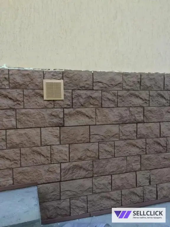 Монтаж цоколя без посредников