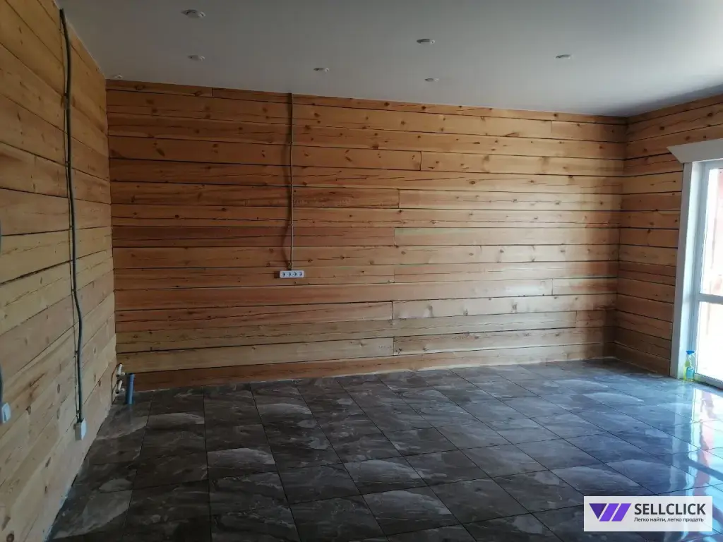 Дом 136 м², участок 10 сот.