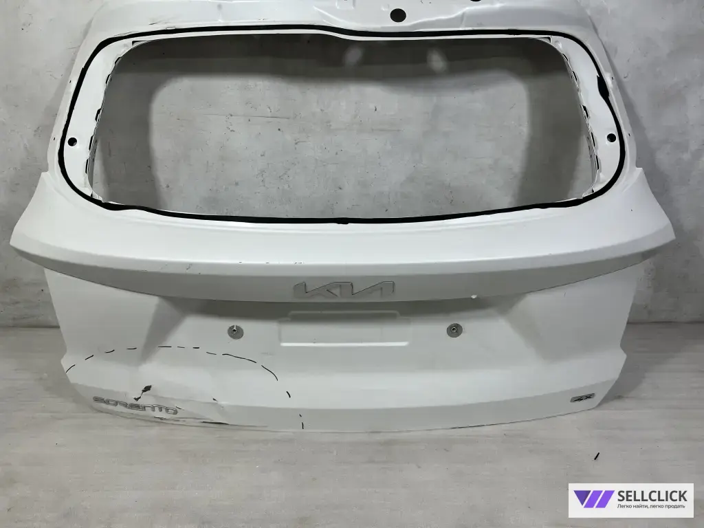 Крышка багажника KIA Sorento 4