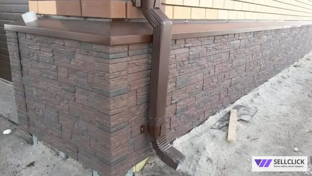 Монтаж цоколя без посредников