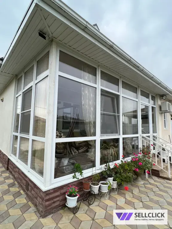 Лоджии и балконы,остекление квартир и домов под ключ