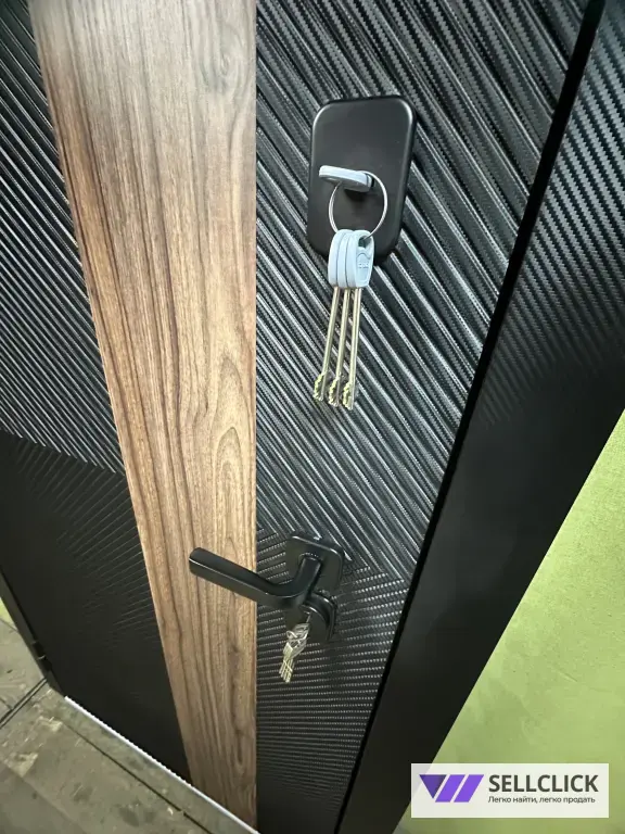 Продам металлическую дверь новая премиум