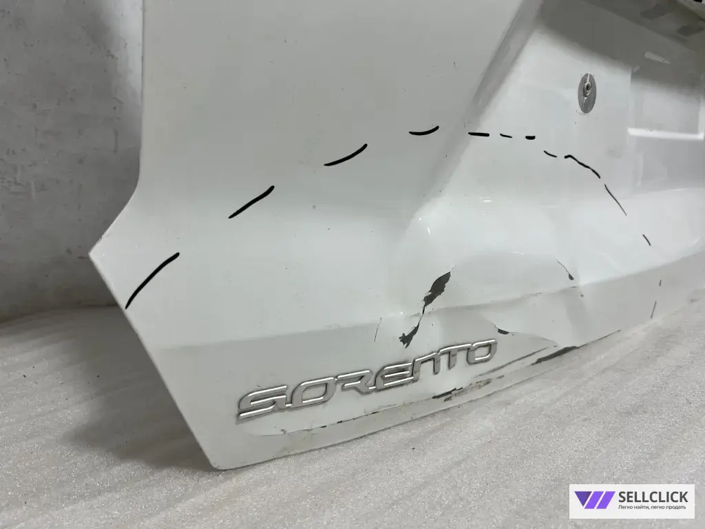 Крышка багажника KIA Sorento 4