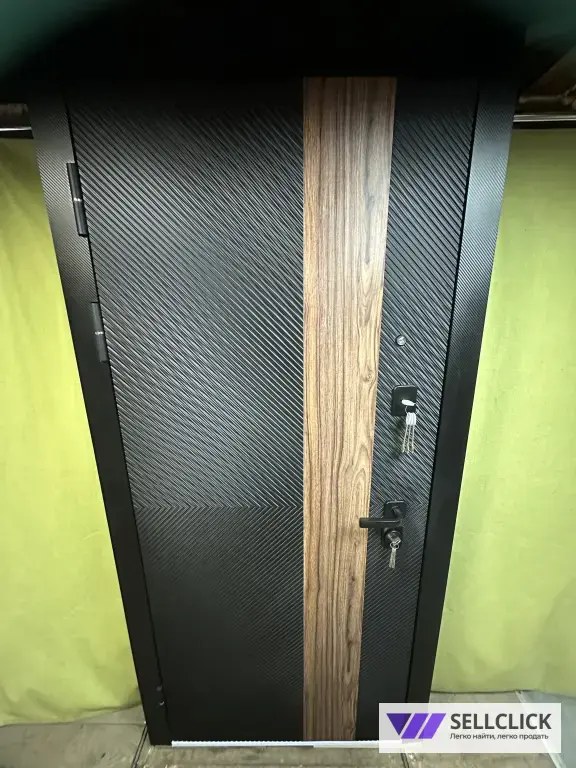 Продам металлическую дверь новая премиум
