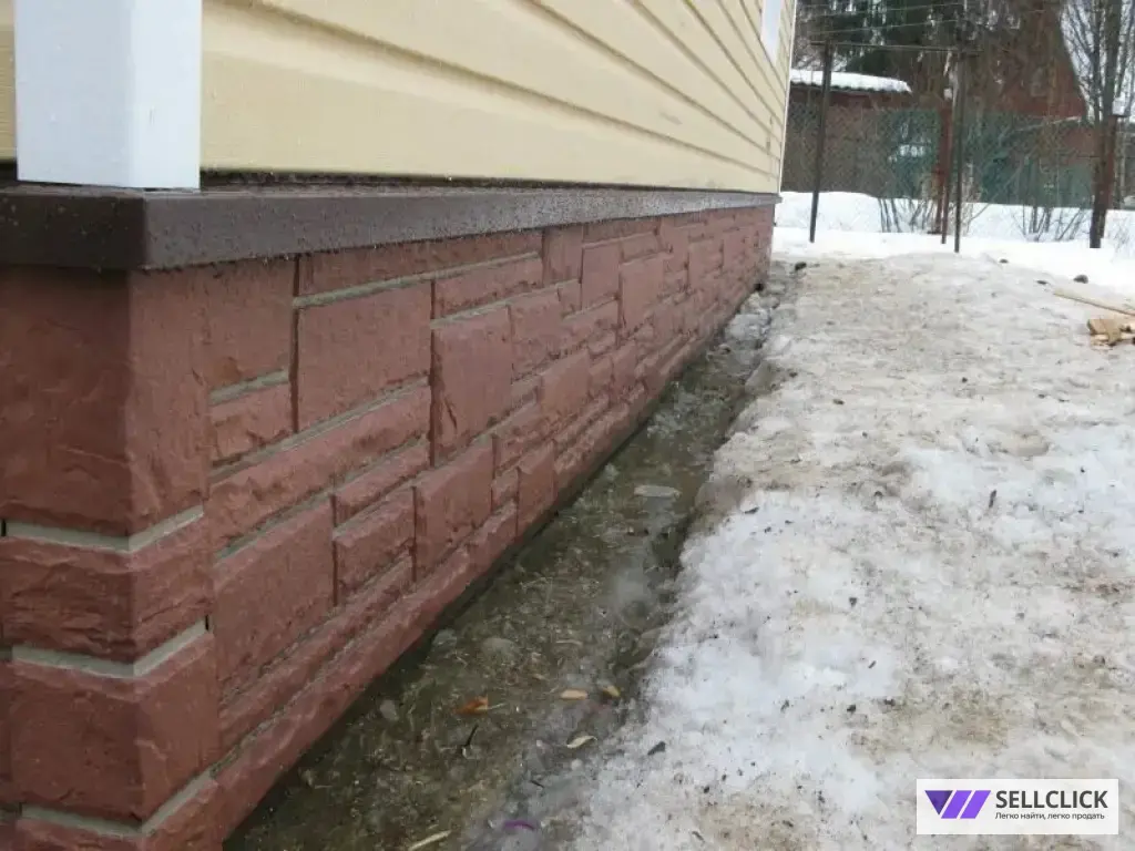 Монтаж цоколя без посредников