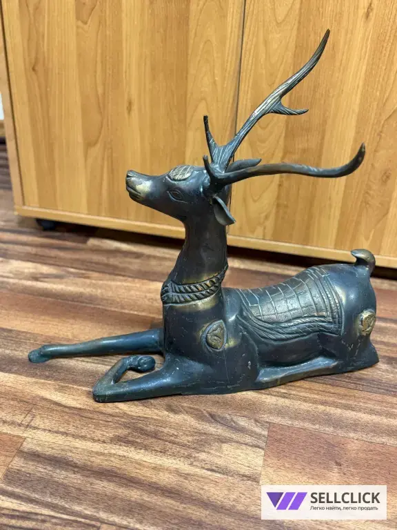 Физ скульптура. Декор. Олени. Статуэтка. Винтажная мебель. Бронза