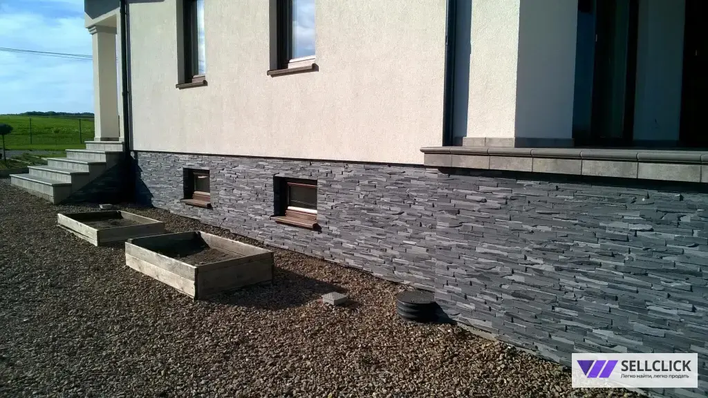 Монтаж цоколя без посредников