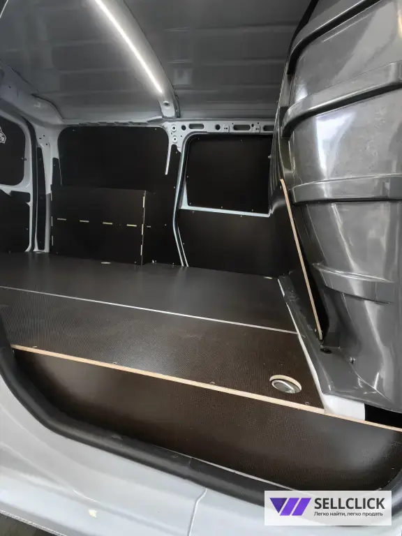 Обшивка кузова фургона Лада Ларгус