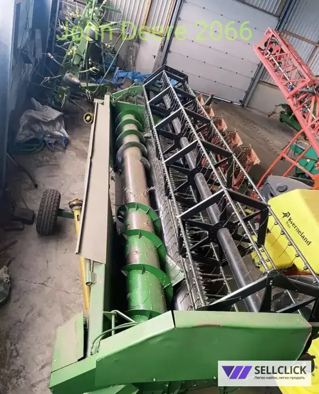 Комбайн John Deere 2066