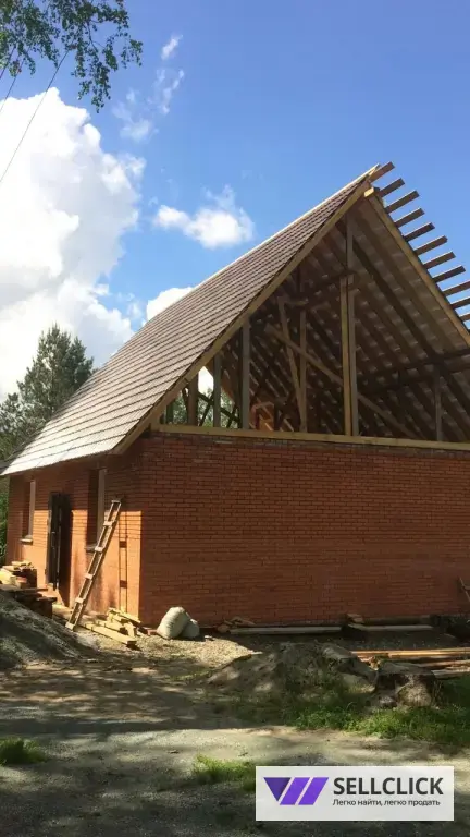 строительная бригада дома кровли