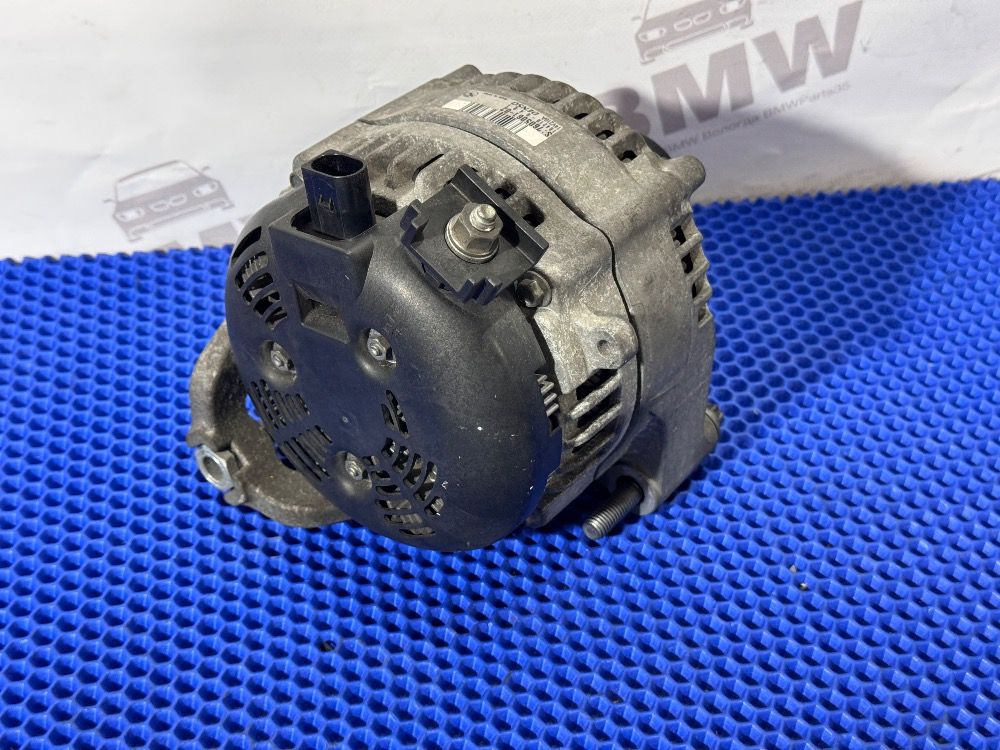 Генератор 210A  BMW F10, E84