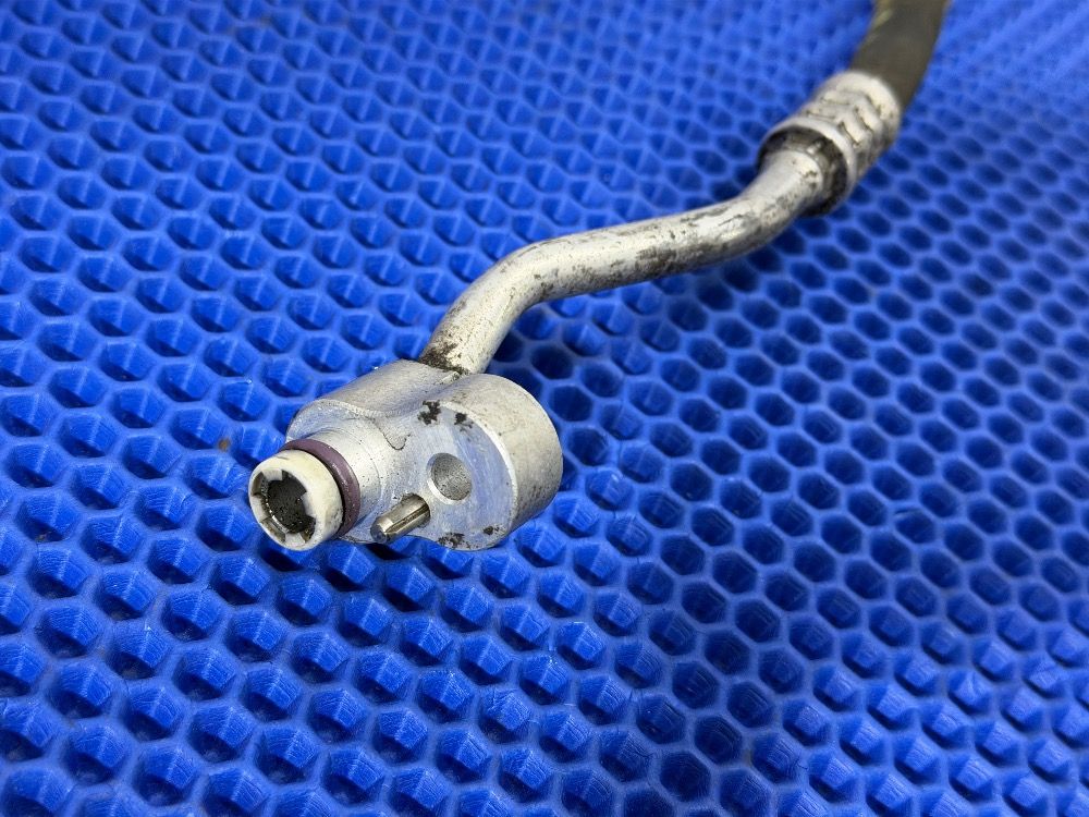Трубка кондиционера BMW F10, F01, F07