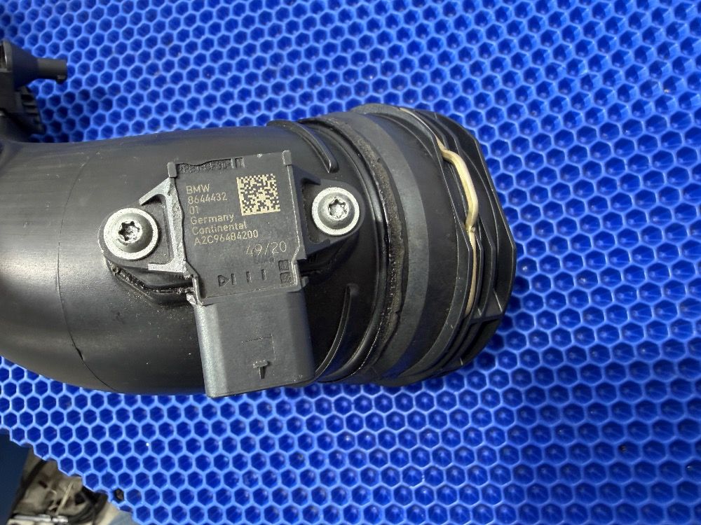 Патрубок интеркулера BMW F30, F25, F20, F32, F34