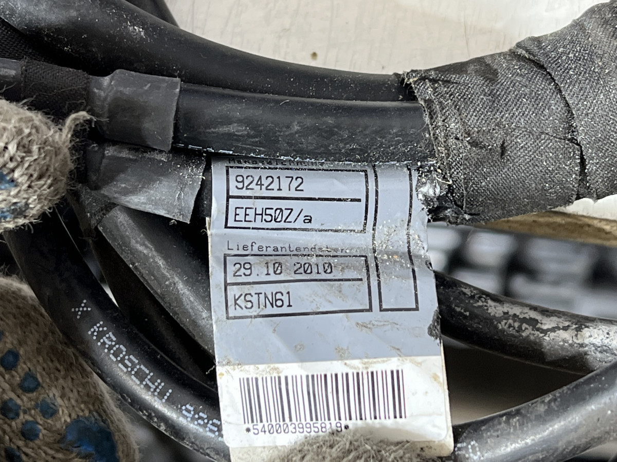 Проводка стояночного тормоза EMF  BMW F10