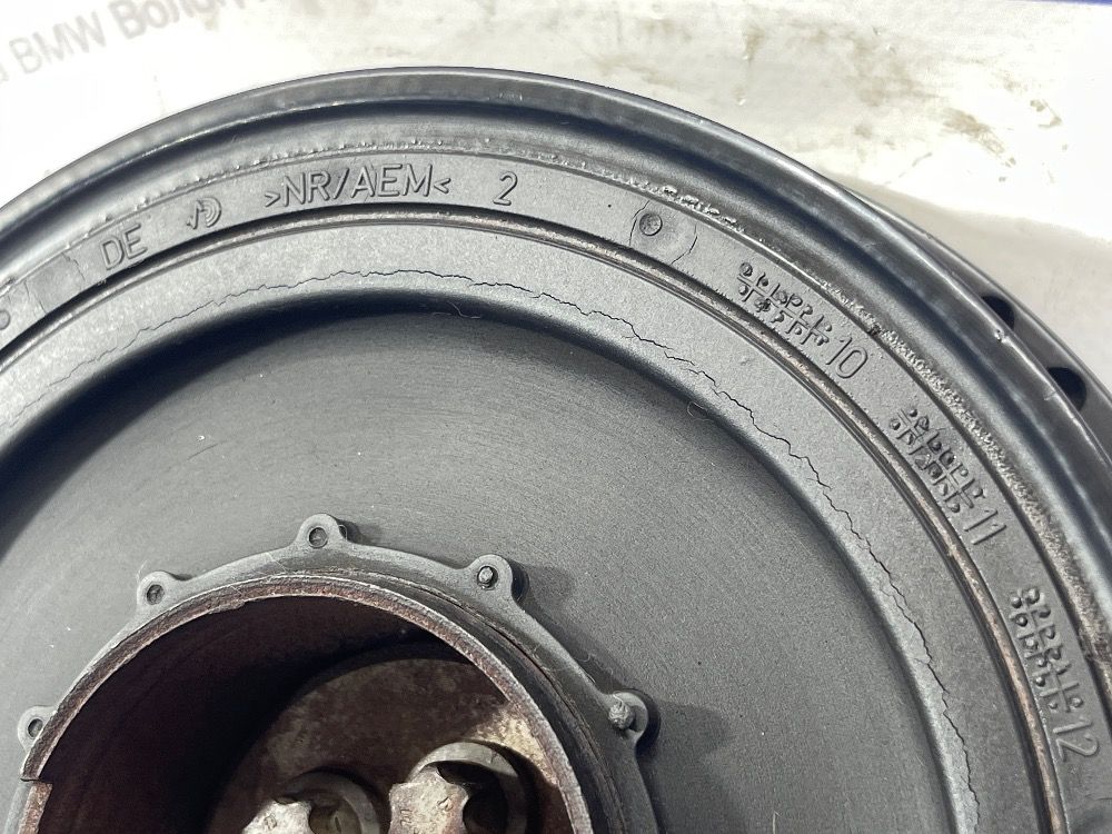 Демпфер мотора BMW F10, F30 N47 Оригинал