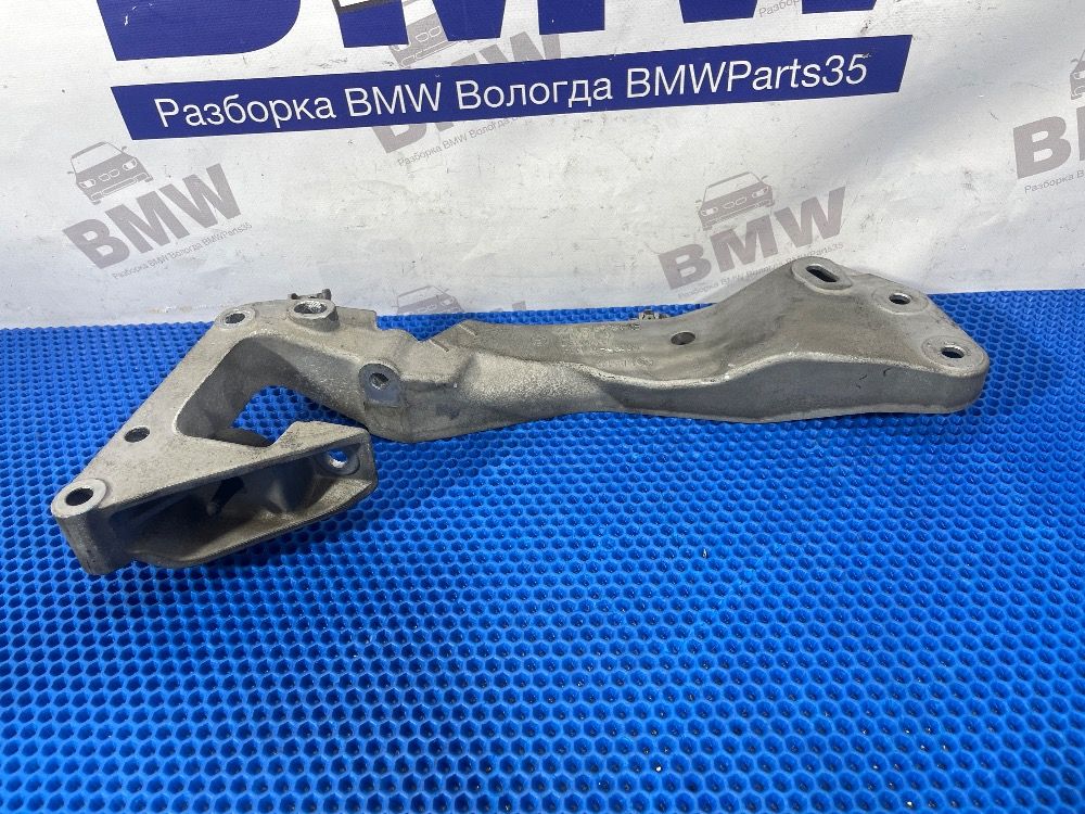 Опорная балка КПП BMW F30, E90 XDrive с Японии