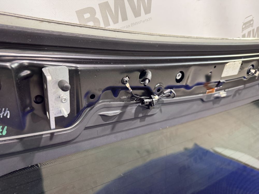 Заднее стекло BMW F11 универсал (в сборе)