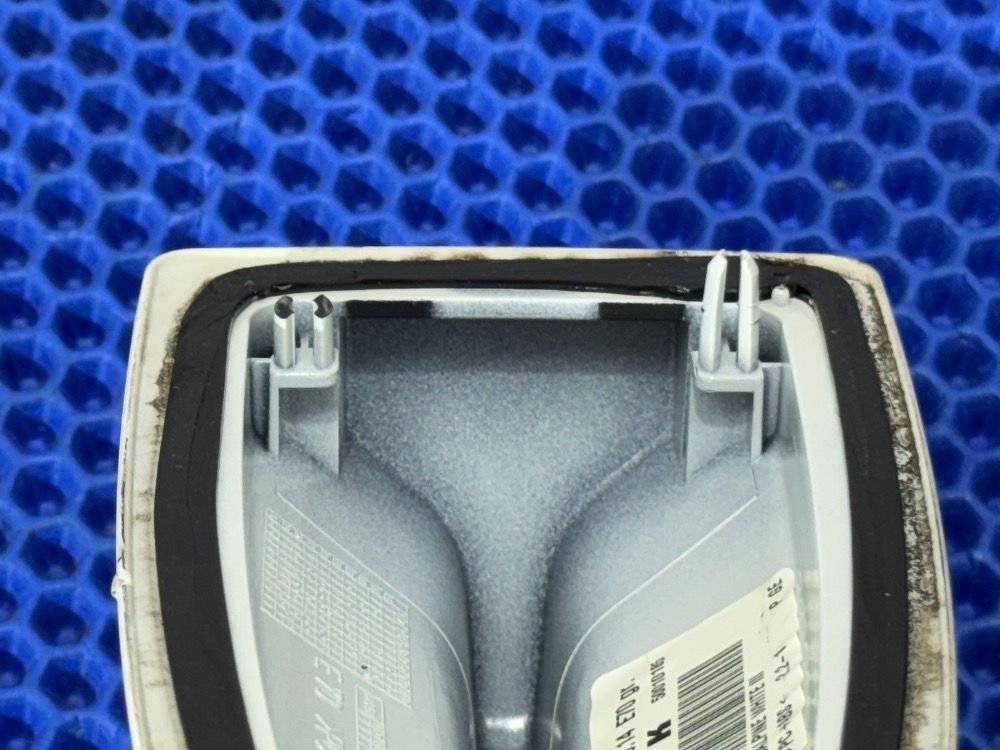 Плавник крыши BMW F11, F07, E70, E71