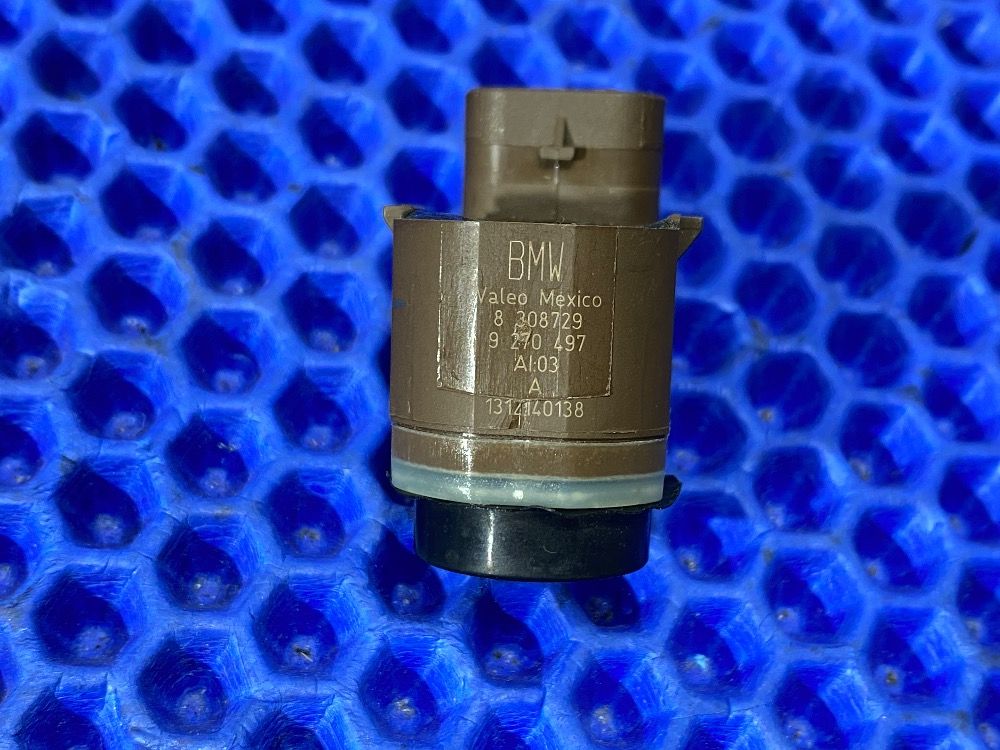 Датчик парктроника bmw F10, F25, F06