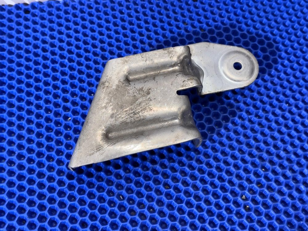 Опора колесной ниши правая BMW F10, F07, F01