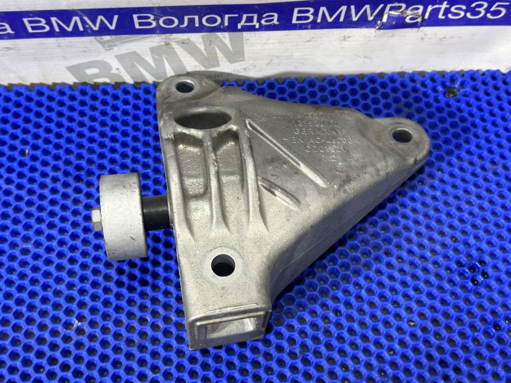 Кронштейн двигателя левый BMW F10, F01 мотор N55