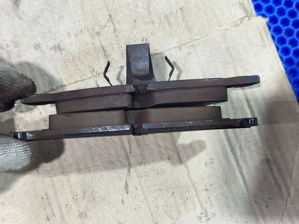 Колодки передние TRW BMW F10 под 330/24 диск