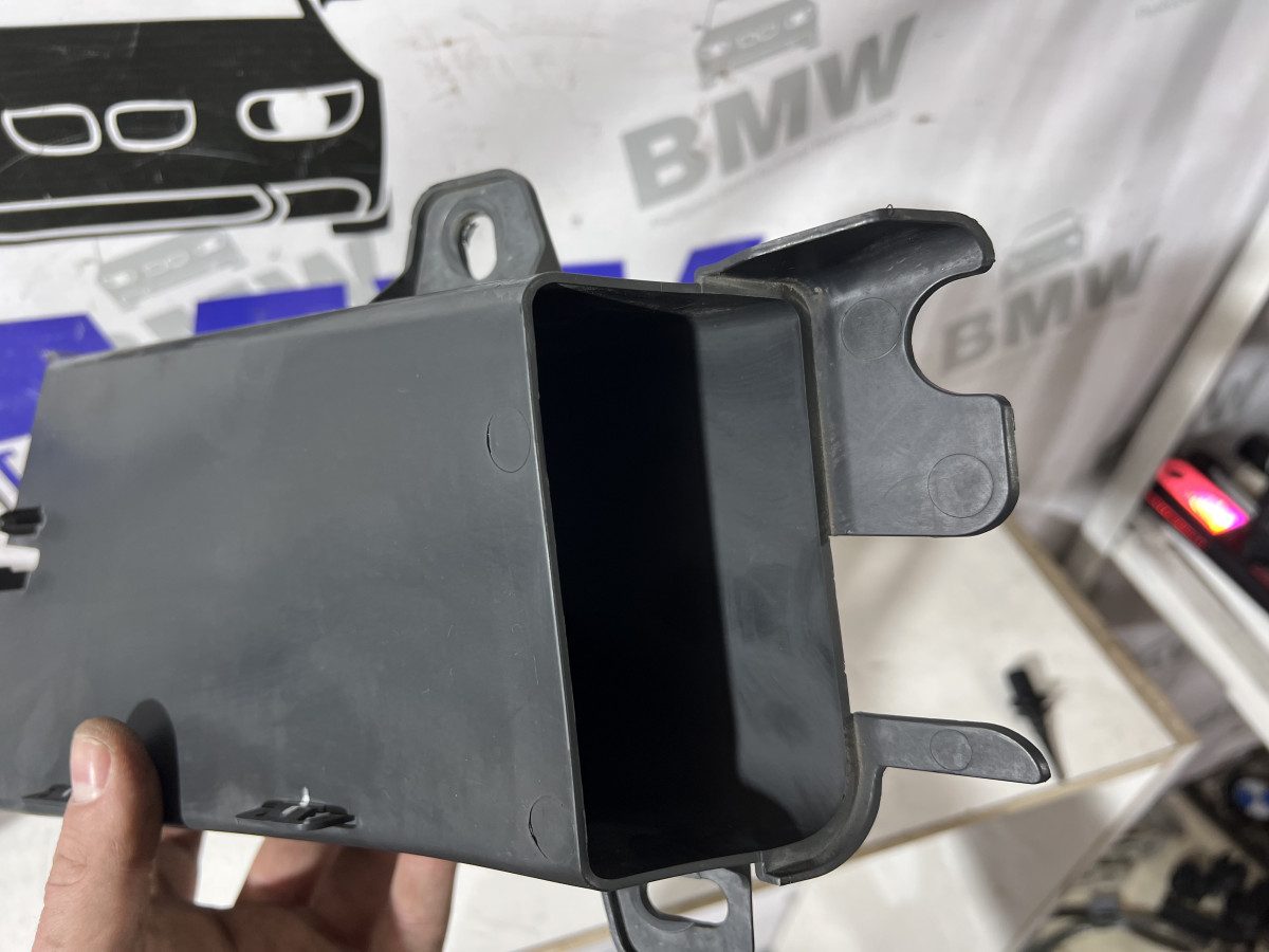 Воздуховод тормоза BMW F10 Рестайл