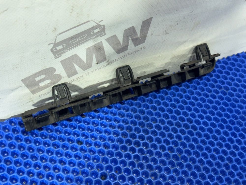 Кронштейн порога BMW BMW F10 правый