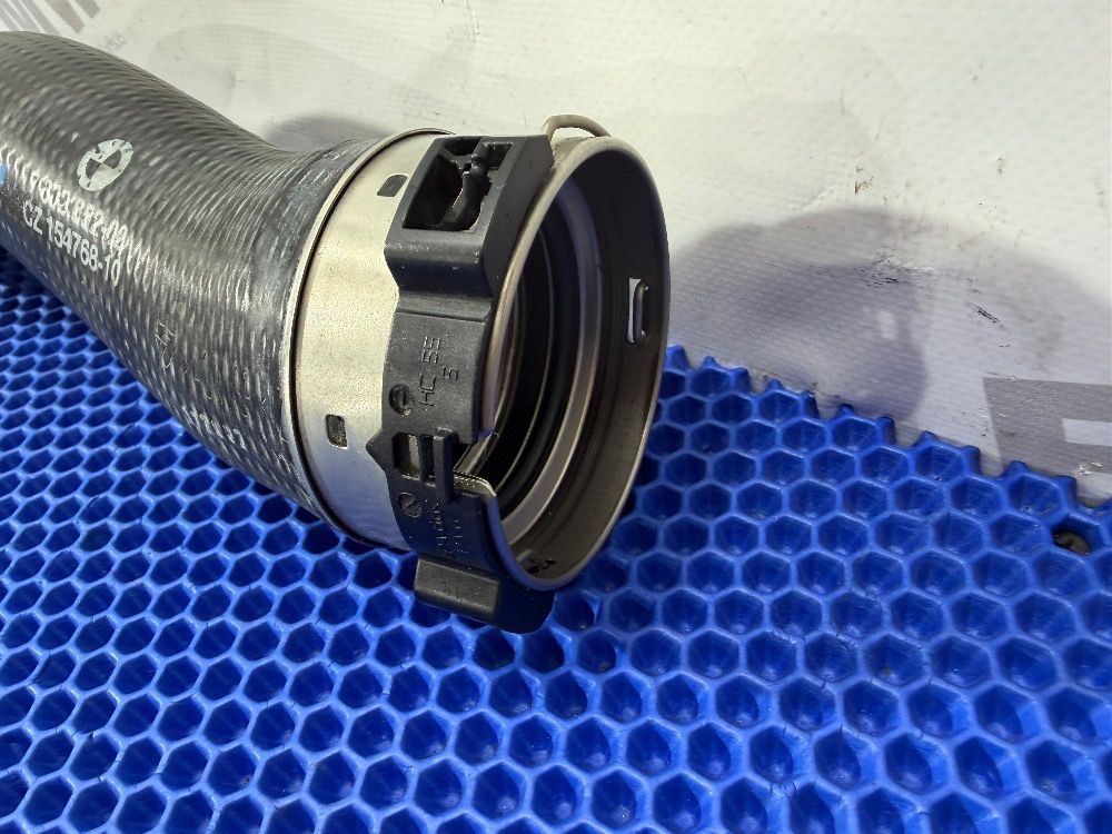 Патрубок интеркулера BMW F30, F32, F34, F20 N55