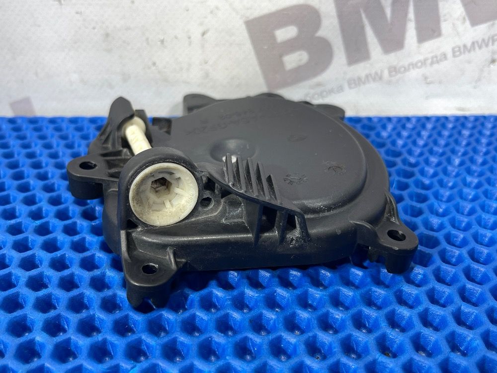 Крышка правой фары BMW F10 Adaptive LED Оригинал