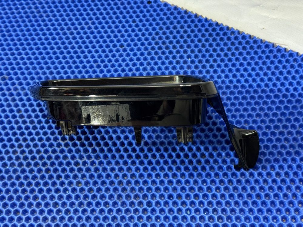 Рамка зеркала правого BMW F10 LCI,  F01 LCI рест