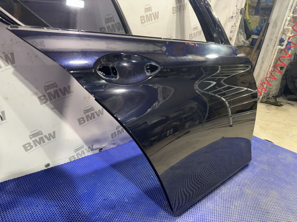 Правая задняя дверь BMW F10 цвет 416  в родне