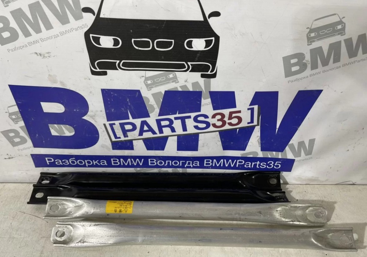 Поперечина растяжка распорка подкапотная BMW F10